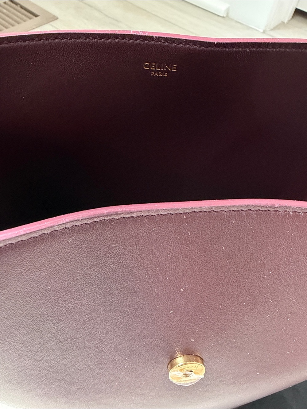 Brand New - Celine Medium Bucket Louise Bag in Burgundy - Picture 6 of 10